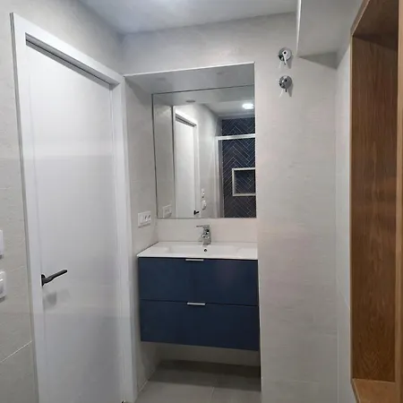 Apartmán Turistico Clavellinas Iv *